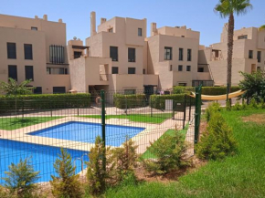 Hermoso piso para 4 Pax Corvera Golf Country Club